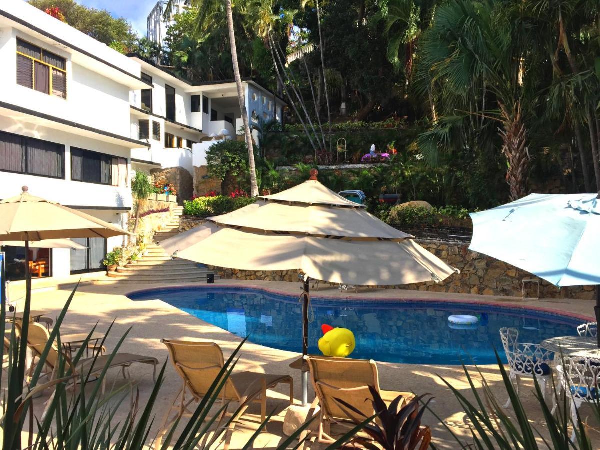 Villa Palmitas Acogedor Departamento Nivel Piscina Gigante Jardines Acapulco Esterno foto