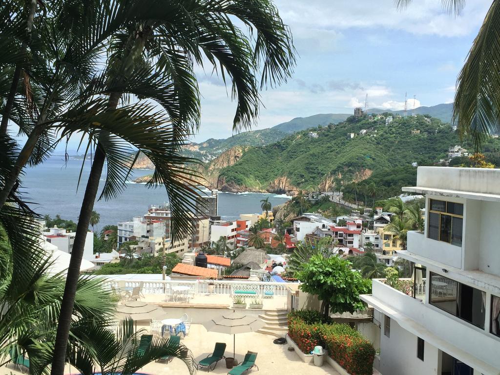 Villa Palmitas Acogedor Departamento Nivel Piscina Gigante Jardines Acapulco Esterno foto